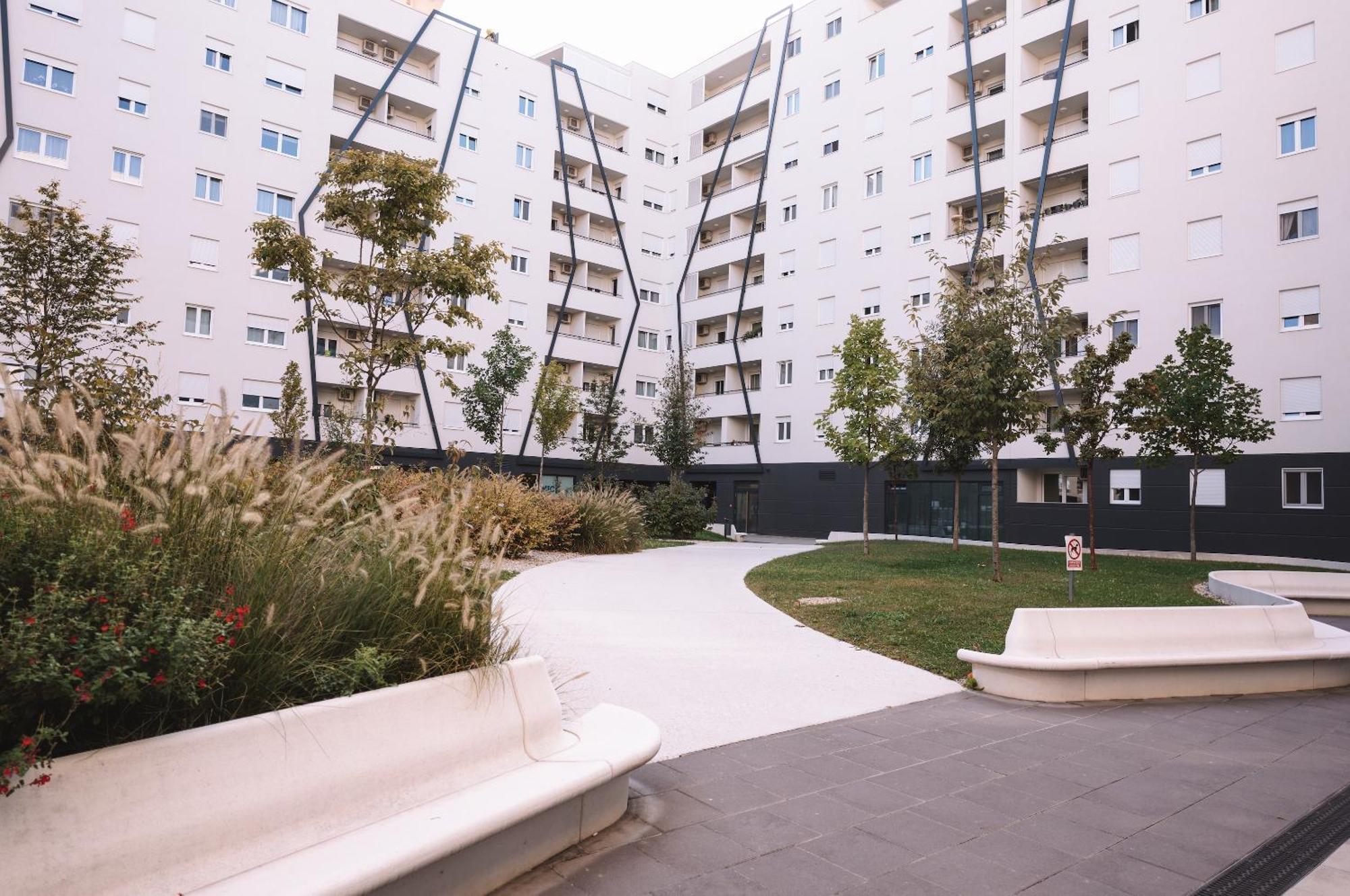 Flexible Selfcheckins 66 - Zagreb - Loggia - 80M2 - New - Luxury - Garage - 2 Bedrooms 외부 사진